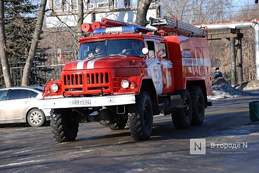 Частично расселенный дом загорелся в Нижнем Новгороде