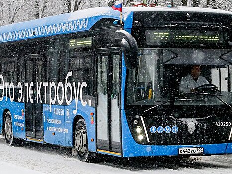 ЦОДД рекомендовал москвичам пересесть на общественный транспорт из-за снега