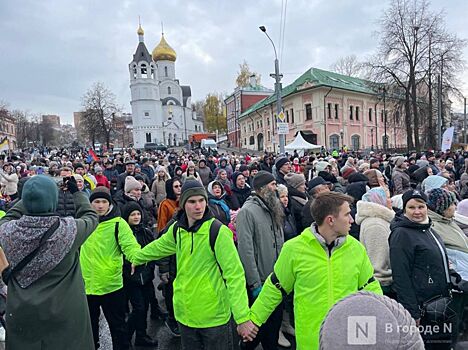 Крестный ход прошел в Нижнем Новгороде в День народного единства