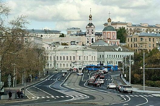 Москвичам пообещали потепление со среды