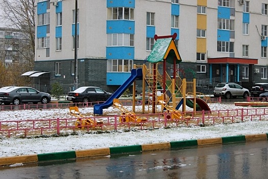 Организация в Североморске заплатит за травму ребенка на детской площадке