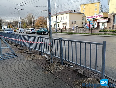 Площадь Победы в Калуге начали озаборивать