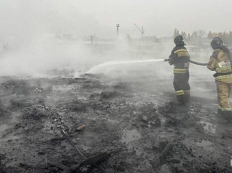 Пожар на складе в Нальчике потушен на площади 700 квадратных метров