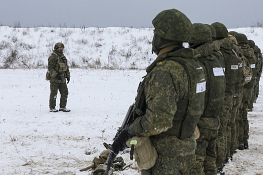 Российские военнослужащие взяли в котел большую группировку ВСУ под Курском