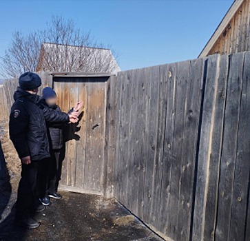 В Бурятии завершено расследование уголовных дел в отношении рецидивистов, совершивших серию краж с проникновением в жилища