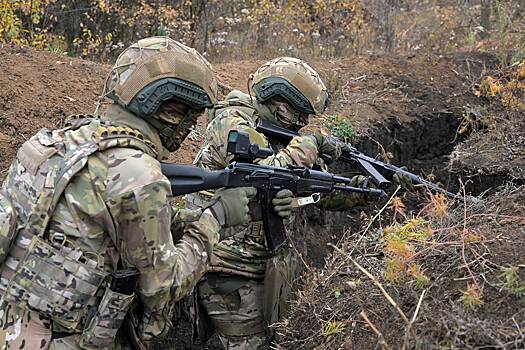 В Курской области нашли тела девяти украинских военных. На одном из них была российская форма