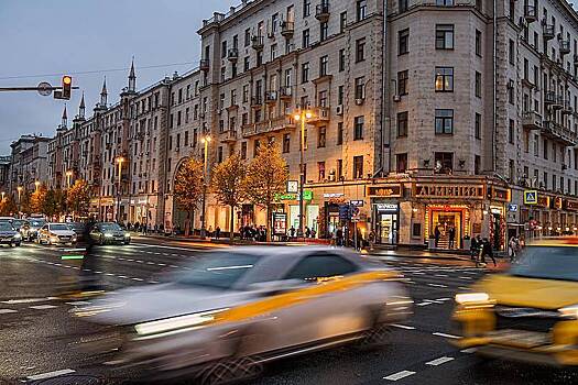 В Москве растаял снег