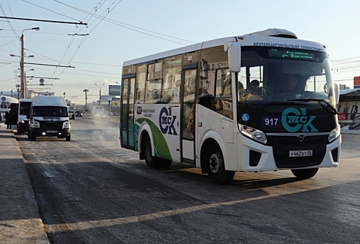 В Омске запустили автобусы по улице Ватутина