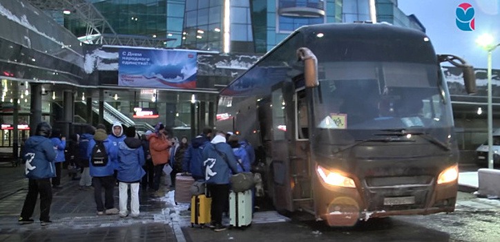 В Самару для участия в Параде Памяти прибыла делегация детей из города Снежное