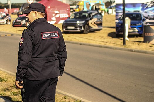 В Тюменской области на объектах строящегося ЖК полиция выявила 36 нарушителей миграционного законодательства