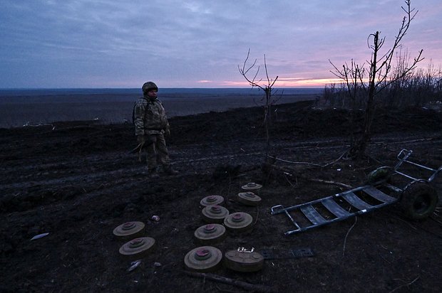 ВСУ взорвали дамбу Кураховского водохранилища, чтобы остановить армию России. Что известно о последствиях?1