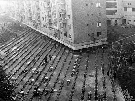 Зачем при Сталине в Москве передвигали дома вместе с жителями