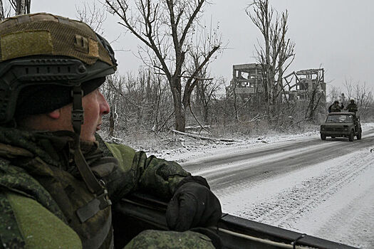 Эксперт рассказал, когда ВС России возьмут под контроль Курахово