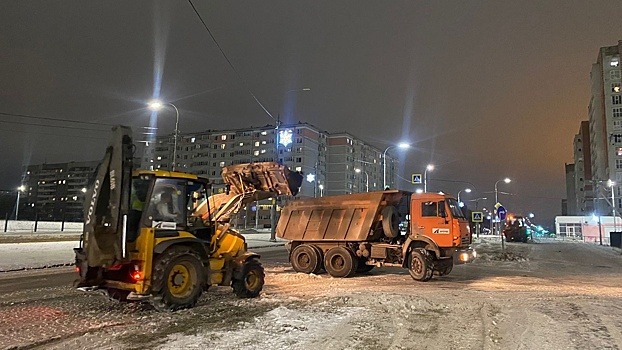 Более 34 кубометров снега вывезено с улиц Вологды