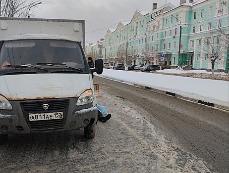 Доставщик хлеба внезапно умер на улице в Дзержинске