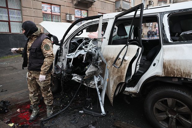 Экс-начальник колонии ДНР погиб при подрыве авто. За его голову предлагали 21 тысячу долларов. Что об этом известно?1