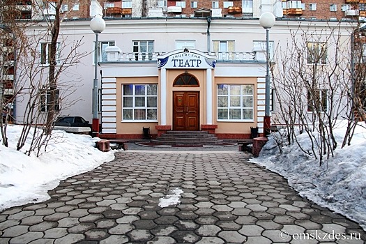 Экстравагантные идеи на сцене. ЧАТ вернётся в Омск весной