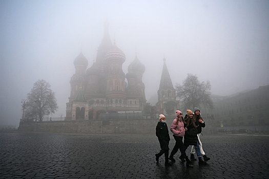 Москвичей экстренно предупредили о тумане и гололеде