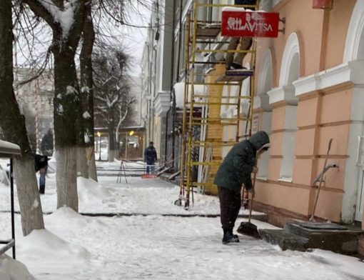 Орлу пообещали усиленную ручную уборку0