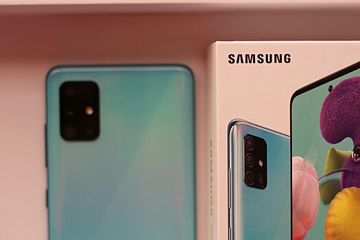 Samsung предрекли отставание от Apple во внедрении 2-нм чипов