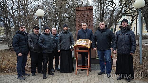 Память погибших в землетрясении армян почтили сегодня в Вологде