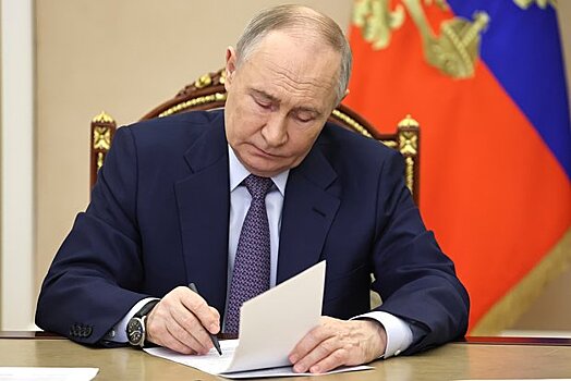 Путин с улыбкой ответил на слова Лукашенко о десяти «Орешниках» для Беларуси