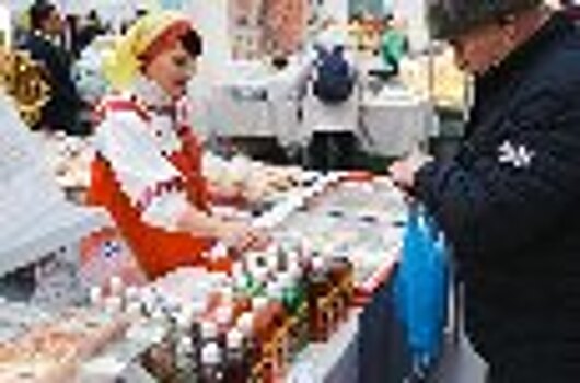 Учреждения ГУФСИН России по Красноярскому краю представили свою продукцию на ярмарке свежих продуктов