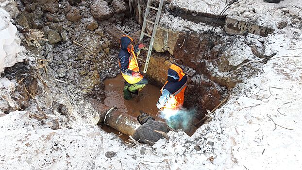 В Ижевске локализовали порыв водопровода на улице Вадима Сивкова