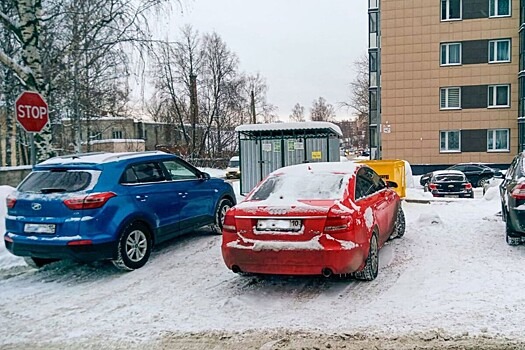 В Карелии водителей начнут штрафовать за блокировку контейнерных площадок