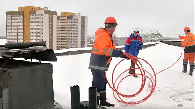 В Куйбышевском районе должники остались без света и канализации