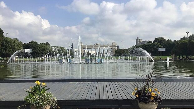 В Парке Горького появятся пруды для купания и пляж