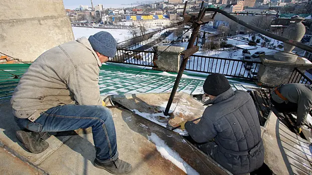 В столице капитально отремонтировали более 700 крыш жилых домов