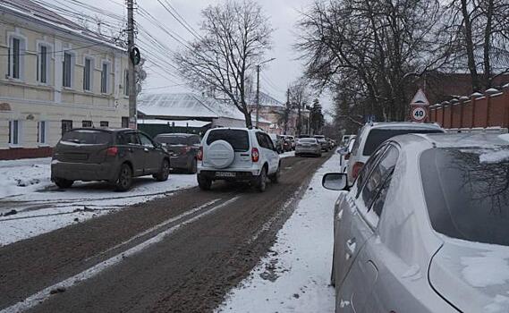 Врио губернатора отчитал мэра Курска за уборку города после снегопада