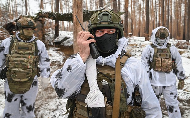 ВСУ потеряли важный узел снабжения и попали в котел под Курахово. Что изменилось на фронтах СВО и чем это грозит Украине?3