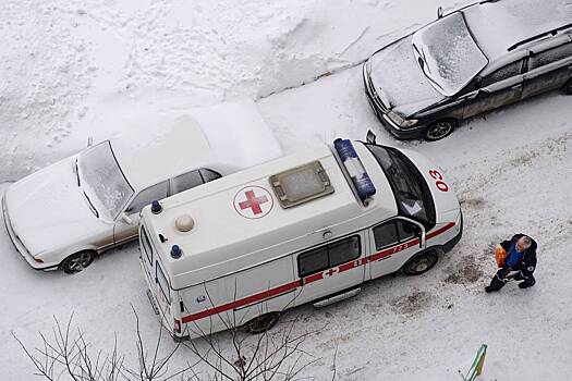 Железная стенка лифта придавила восьмилетнего ребенка в российском городе