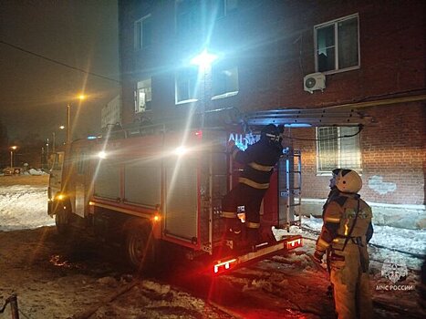 Два человека погибли при пожаре в общежитии в Самаре