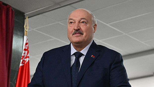 Лукашенко побеждает на выборах в Белоруссии