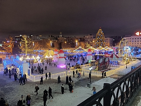 Глава Екатеринбурга посчитал количество посетителей новых новогодних локаций