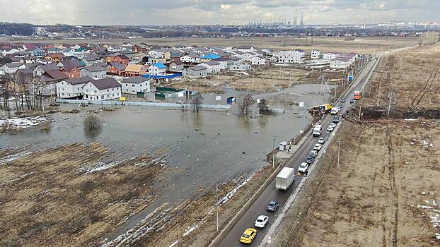 Мощные паводки начались в Центральной России из-за оттепели, какой не было 111 лет