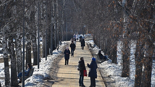 Москвичей могут ждать аномально теплые первые месяцы весны