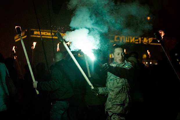 «Мы показали, что будем убивать» Как «Правый сектор» стал главной неонацистской группировкой Украины и объявил войну государству?13