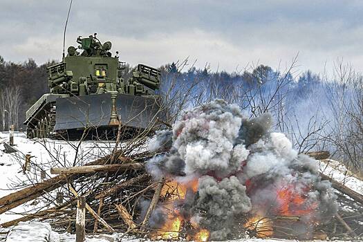 Российские ИМР-3М превратили в штурмовые танки