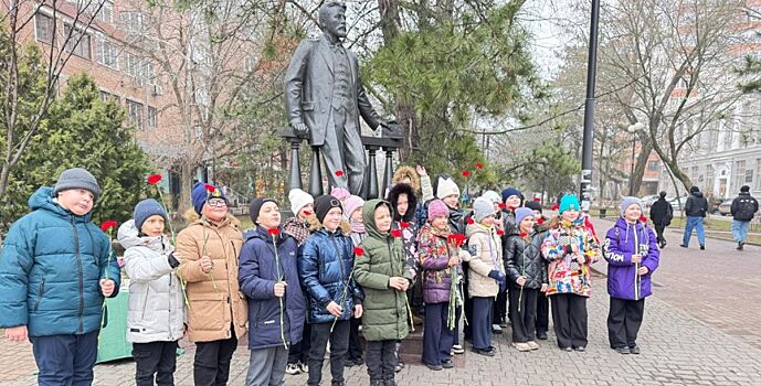 Ростовчане почтили память Антона Павловича Чехова