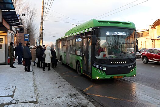 Сначала за парты, потом за руль