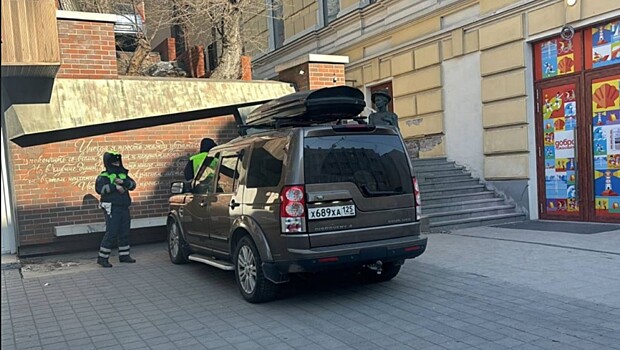 Таран собора и вопросы к губернатору: подробности скандального задержания во Владивостоке