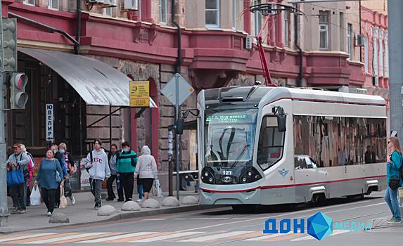 В Екатеринбурге девять перевозчиков будут обслуживать 107 маршрутов по брутто-контрактам