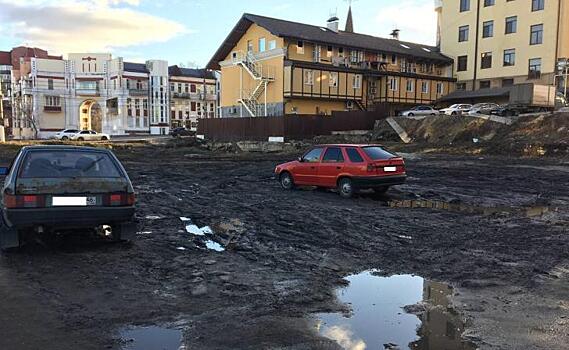 В Курске жители ул. Советской борются за земельный участок возле дома