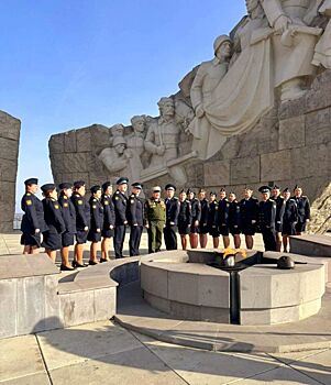 Знамя Победы и флаг ФССП побывали на Самбекских высотах и в Змиёвской балке