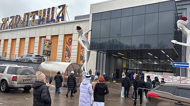 200 нижегородцев эвакуировали из торгового центра «Жар-Птица»