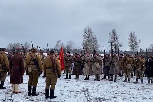 Более 1000 зрителей увидели военно-историческую реконструкцию «Операция Дети» в Зеленоградском в городском округе Пушкинский